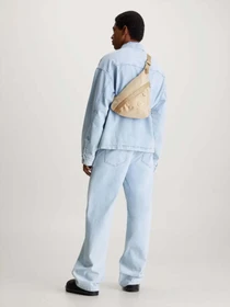 Сумки Calvin Klein Metaforms Rounded Cb Sling38 модель K50K511733-PF2 Фото