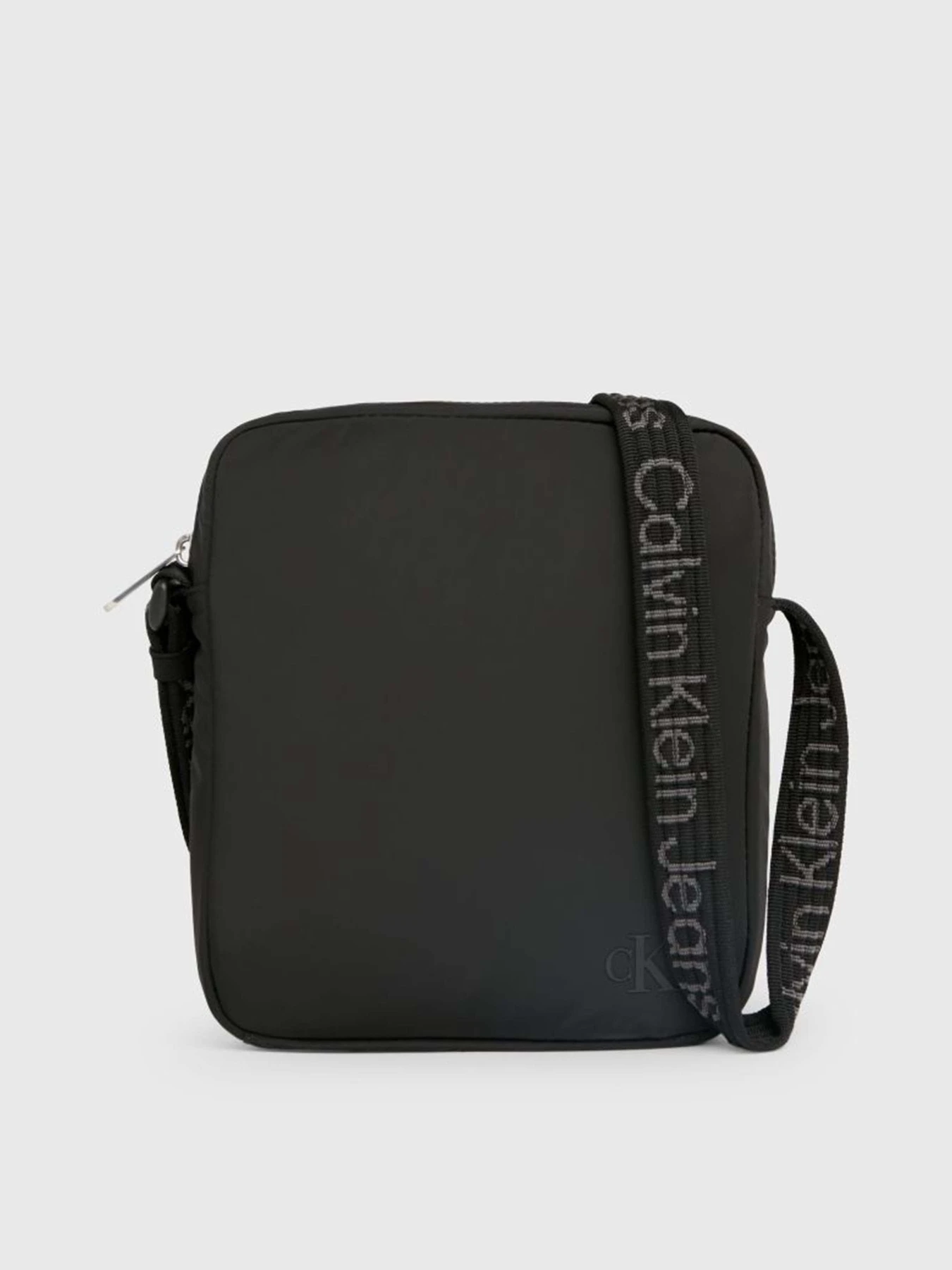 Сумки Calvin Klein Ultralight Reporter18 Ny модель K50K511780-BEH Фото