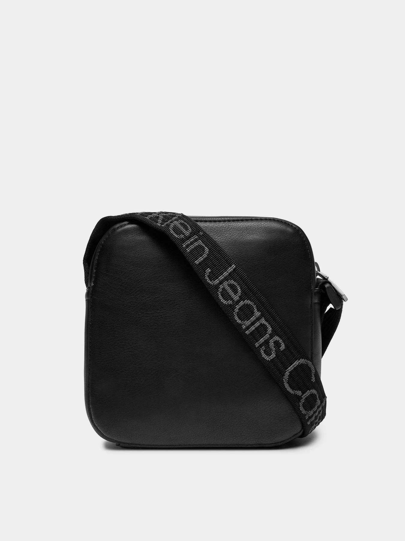 Сумки Calvin Klein Ultralight Sq Camera Bag18 Pu модель K50K511788-BEH Сумки Calvin Klein Ultralight Sq Camera Bag18 Pu модель K50K511788-BEH Фото