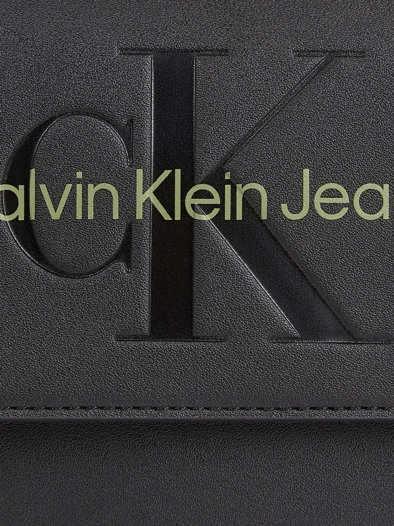 Сумки Calvin Klein Sculpted Saddle Bag22 Mono модель K60K611223-0GX Фото