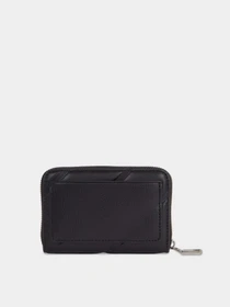 Гаманці Calvin Klein Quilted Med Zip Around модель K60K611972-BEH Фото