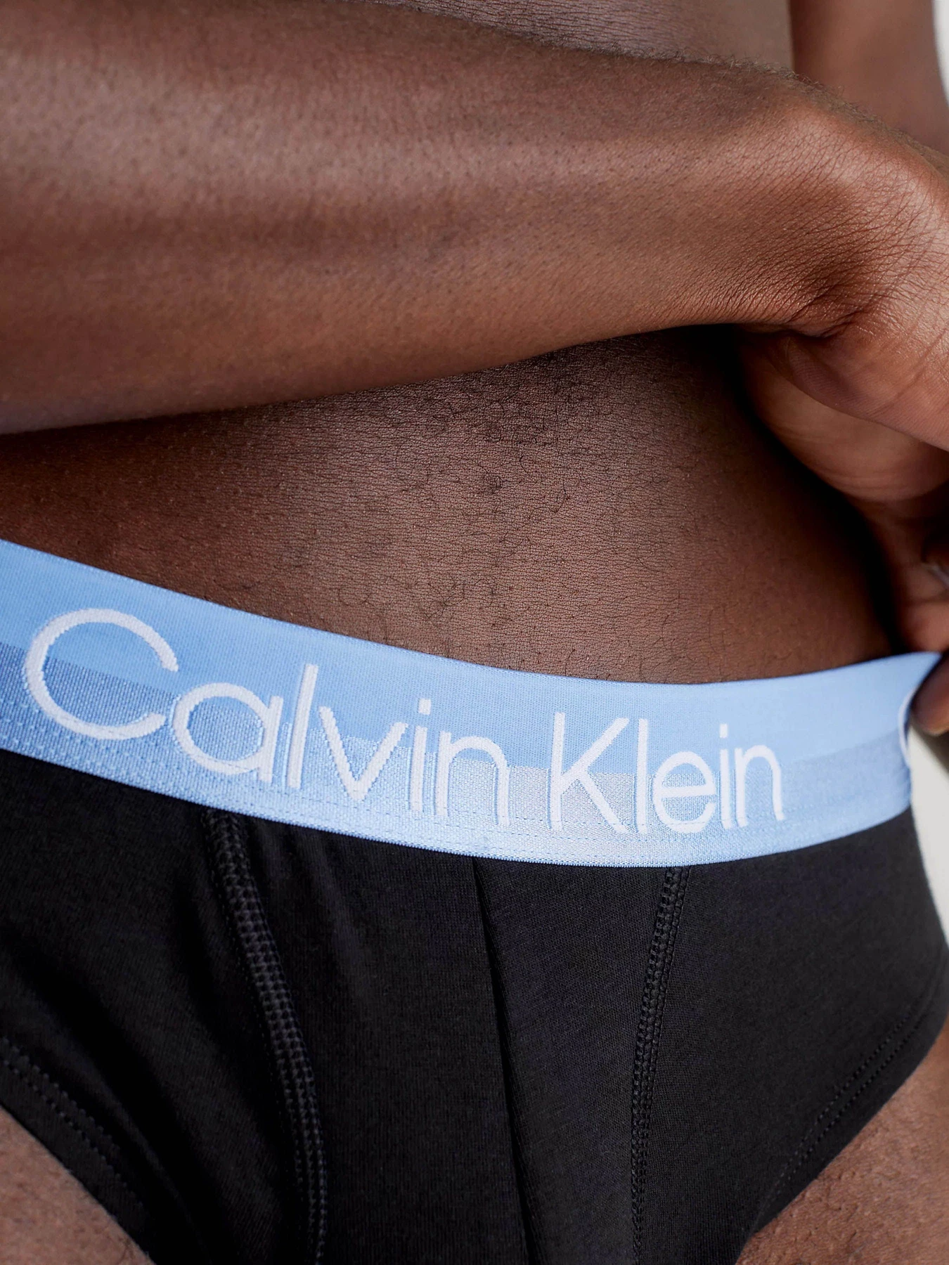 Нижнее белье Calvin Klein Underwear Modern Structure Ctn модель 000NB2969A-MCJ Нижнее белье Calvin Klein Underwear Modern Structure Ctn модель 000NB2969A-MCJ Фото