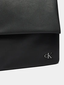 Сумки Calvin Klein Micro Mono Ew Flap25 модель K60K611947-0GR Фото
