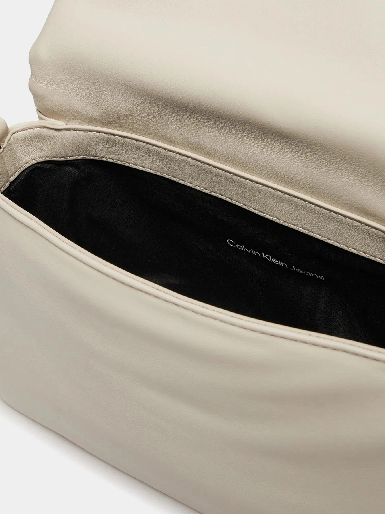 Сумки Calvin Klein Micro Mono модель K60K611947-ACF Фото