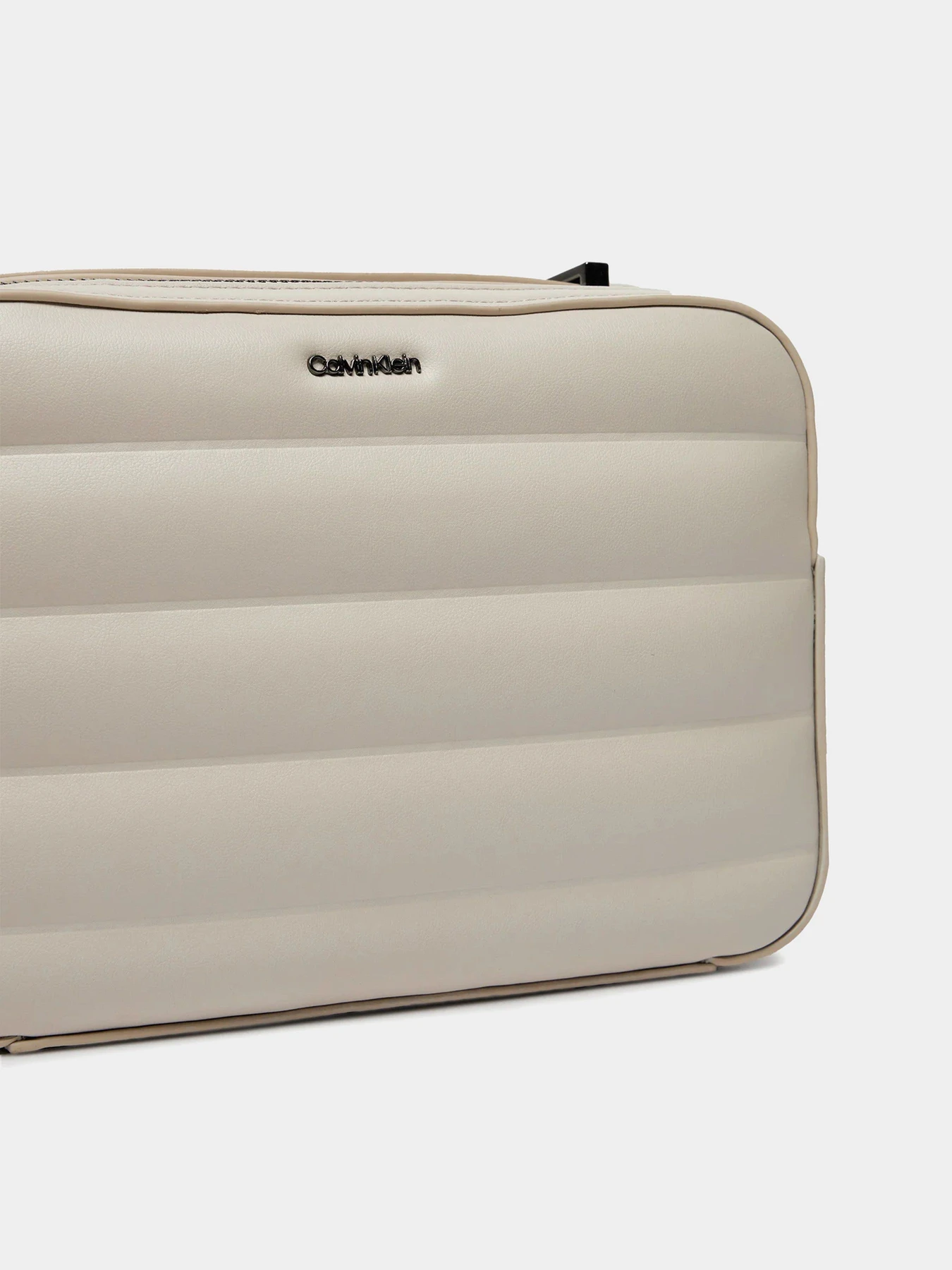 Сумки Calvin Klein Line Quilt Camera модель K60K612114-PEG Фото