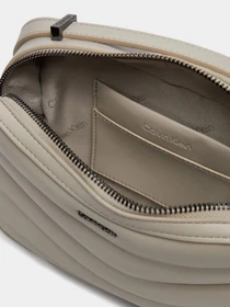 Сумки Calvin Klein Line Quilt Camera модель K60K612114-PEG Фото