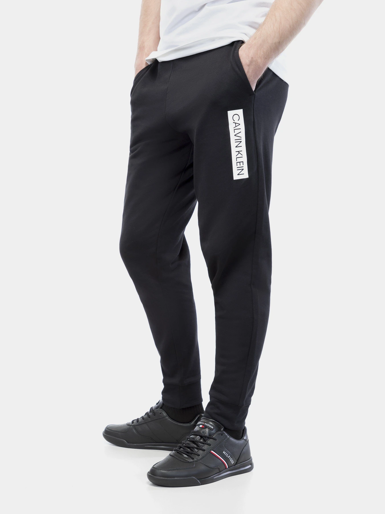 Брюки Calvin Klein Performance модель 00GMT0P706-007 Брюки Calvin Klein Performance модель 00GMT0P706-007 Фото