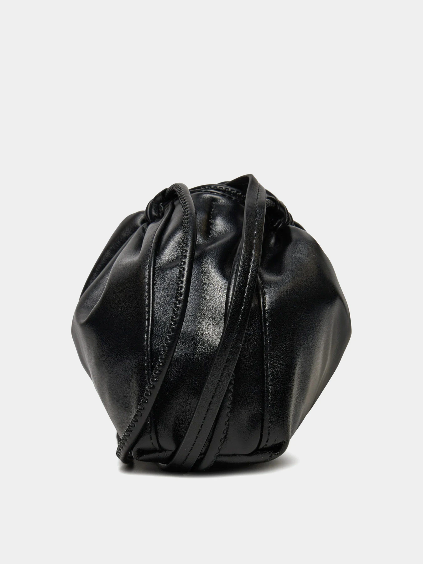 Сумки Calvin Klein Gathered модель K60K612650-BEH Сумки Calvin Klein Gathered модель K60K612650-BEH Фото