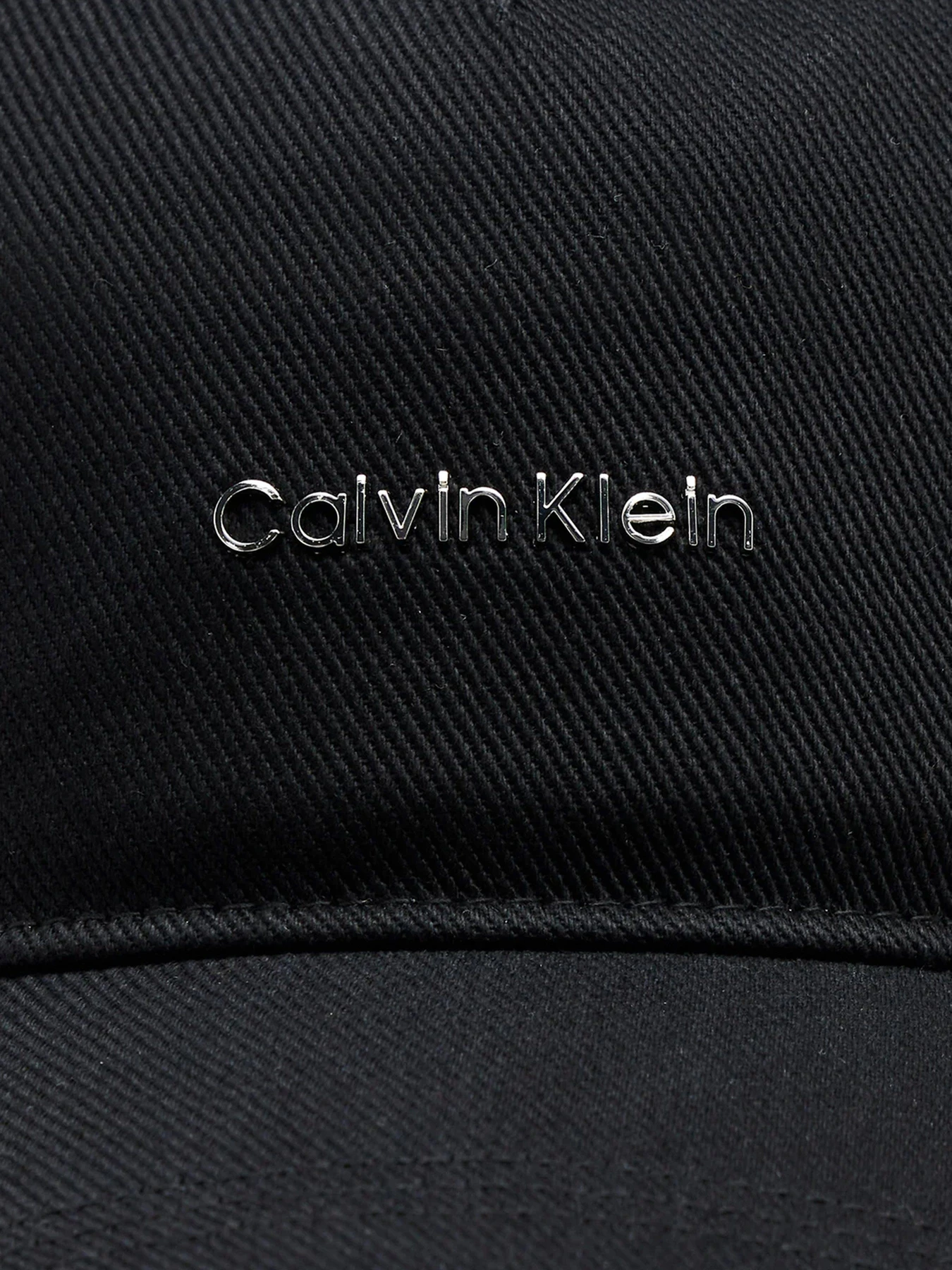 Шапки и кепки Calvin Klein Calvin Lettering Canvas модель K60K612764-BEH Шапки и кепки Calvin Klein Calvin Lettering Canvas модель K60K612764-BEH Фото