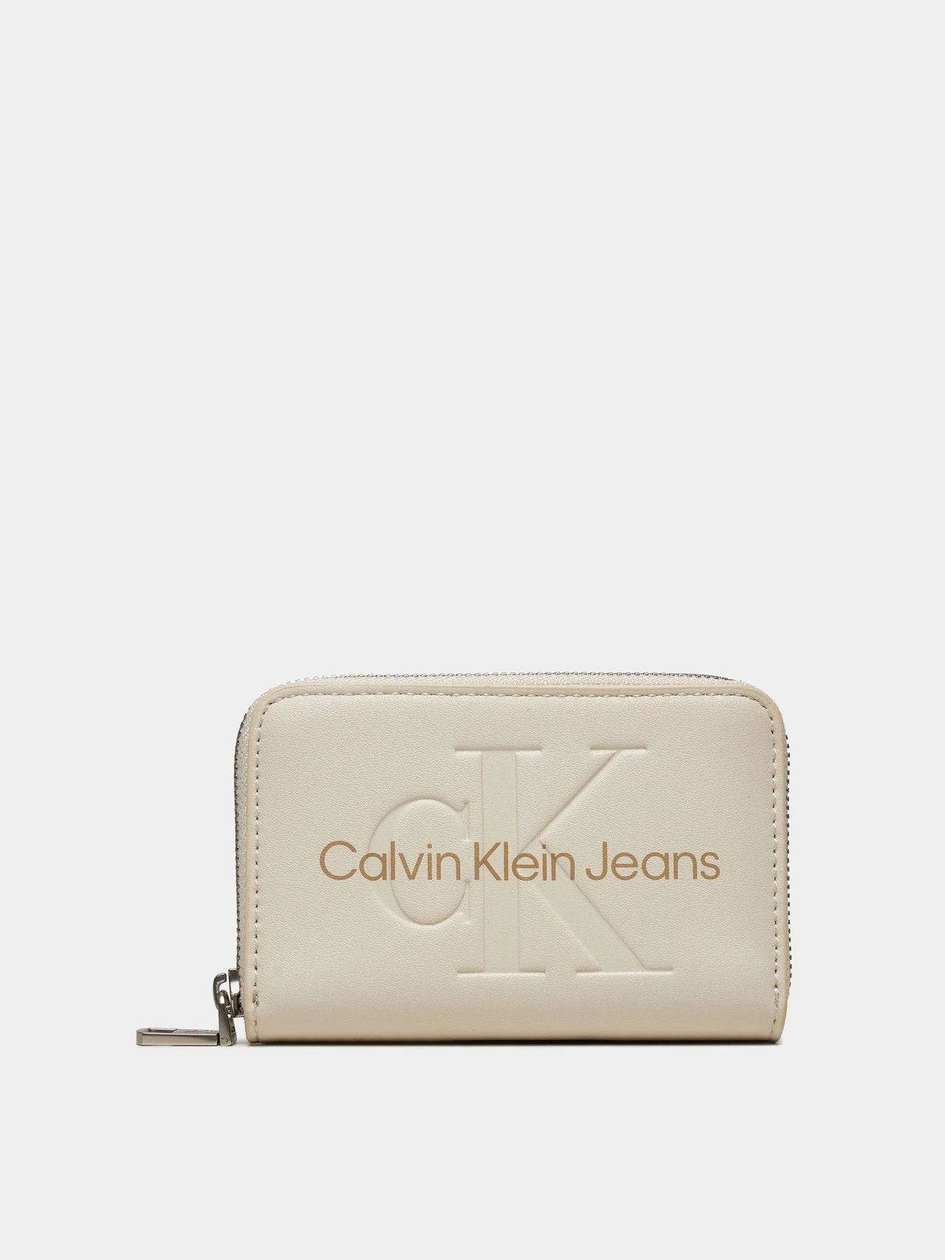 Гаманці Calvin Klein Sculpted Med Zip Around Mono модель K60K612255-ACF Гаманці Calvin Klein Sculpted Med Zip Around Mono модель K60K612255-ACF Фото