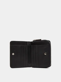 Гаманці Calvin Klein Must Md Zip Around модель K60K612355-BEH Фото