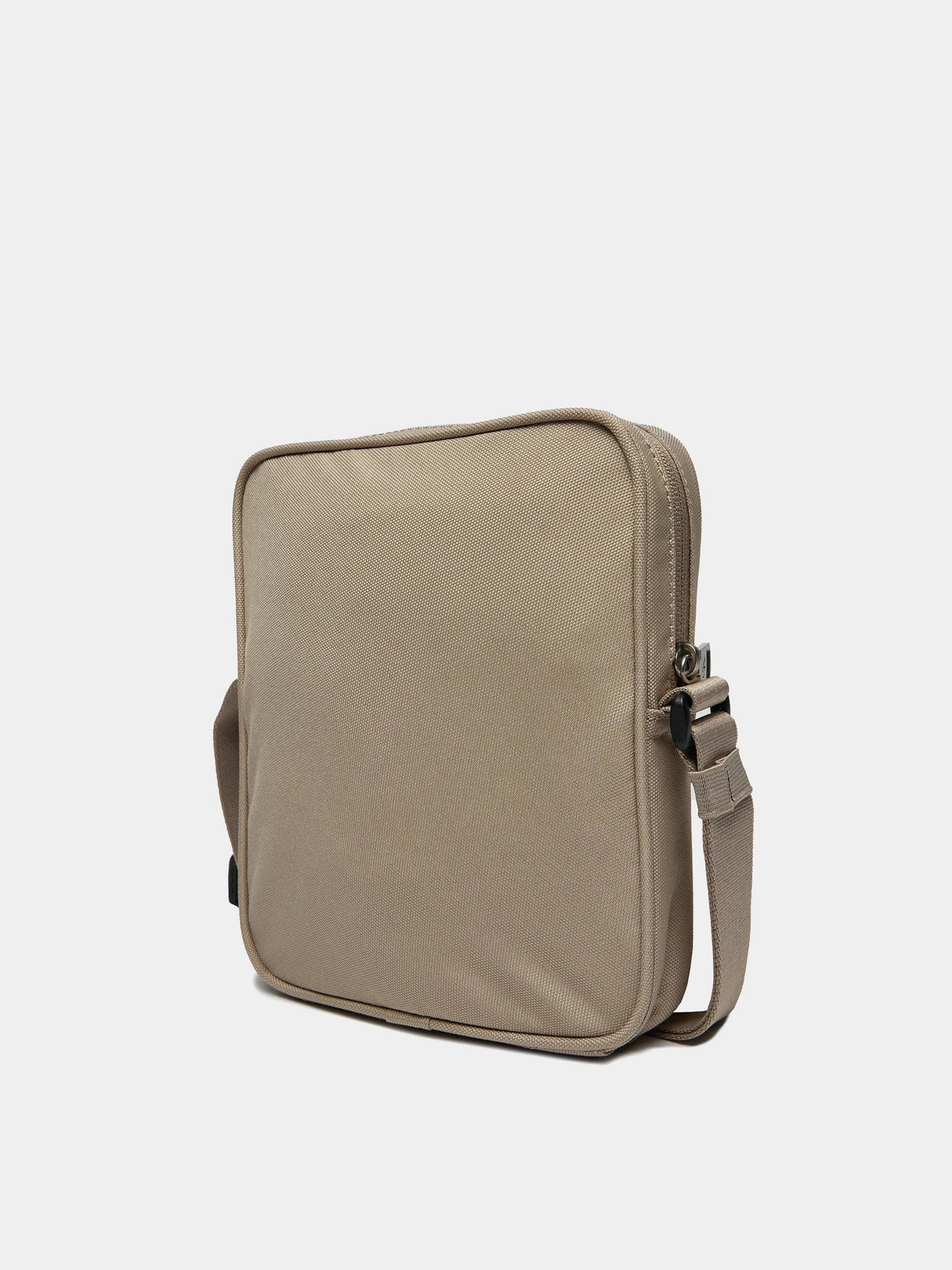 Сумки Calvin Klein Sport Essentials Reporter18 модель K50K511098-PBF Сумки Calvin Klein Sport Essentials Reporter18 модель K50K511098-PBF Фото