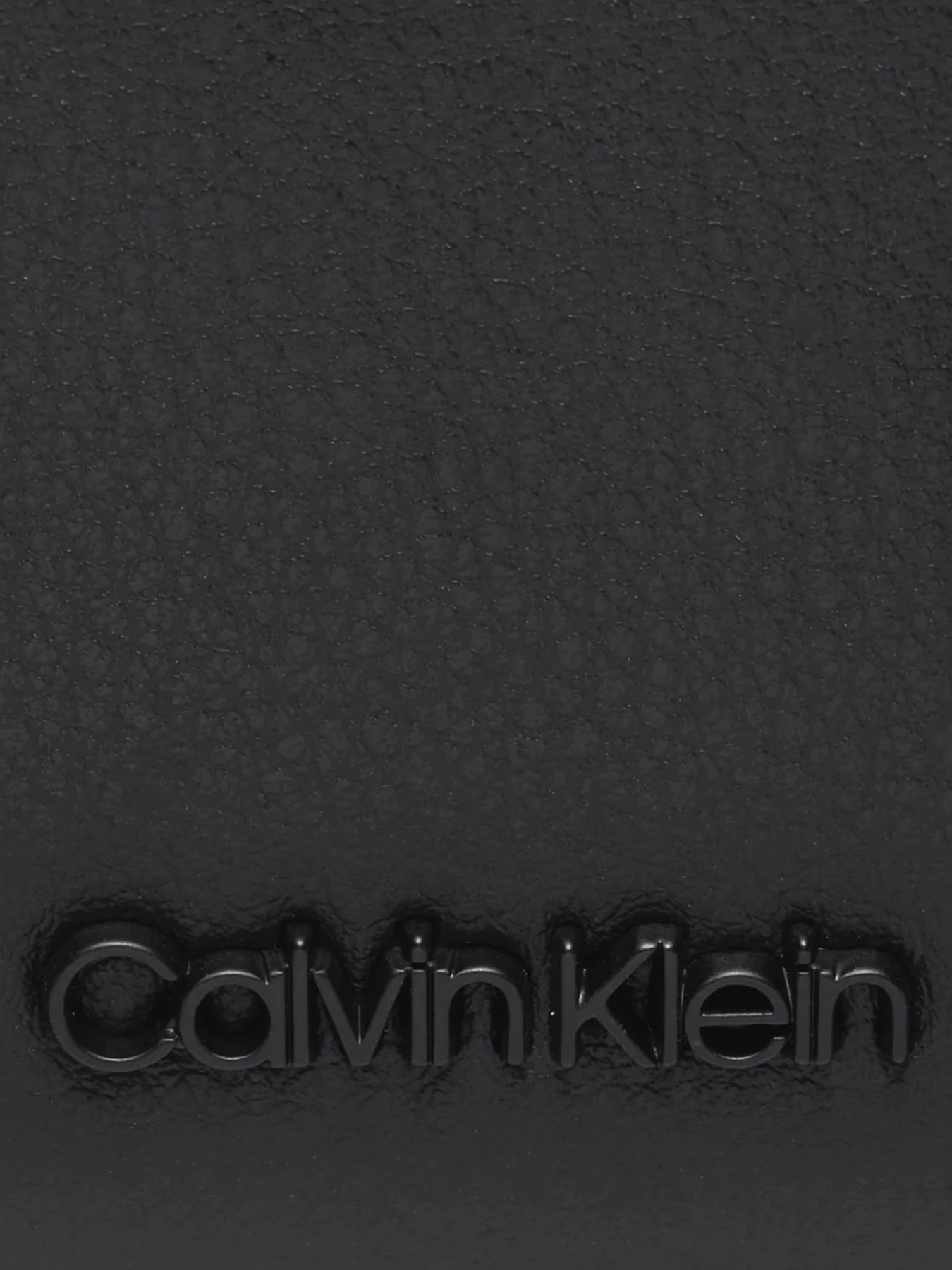 Сумки Calvin Klein Minimal Focus Camera модель K50K511850-BEH Фото