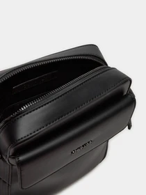 Сумки Calvin Klein Vertical модель K50K512221-BEH Фото