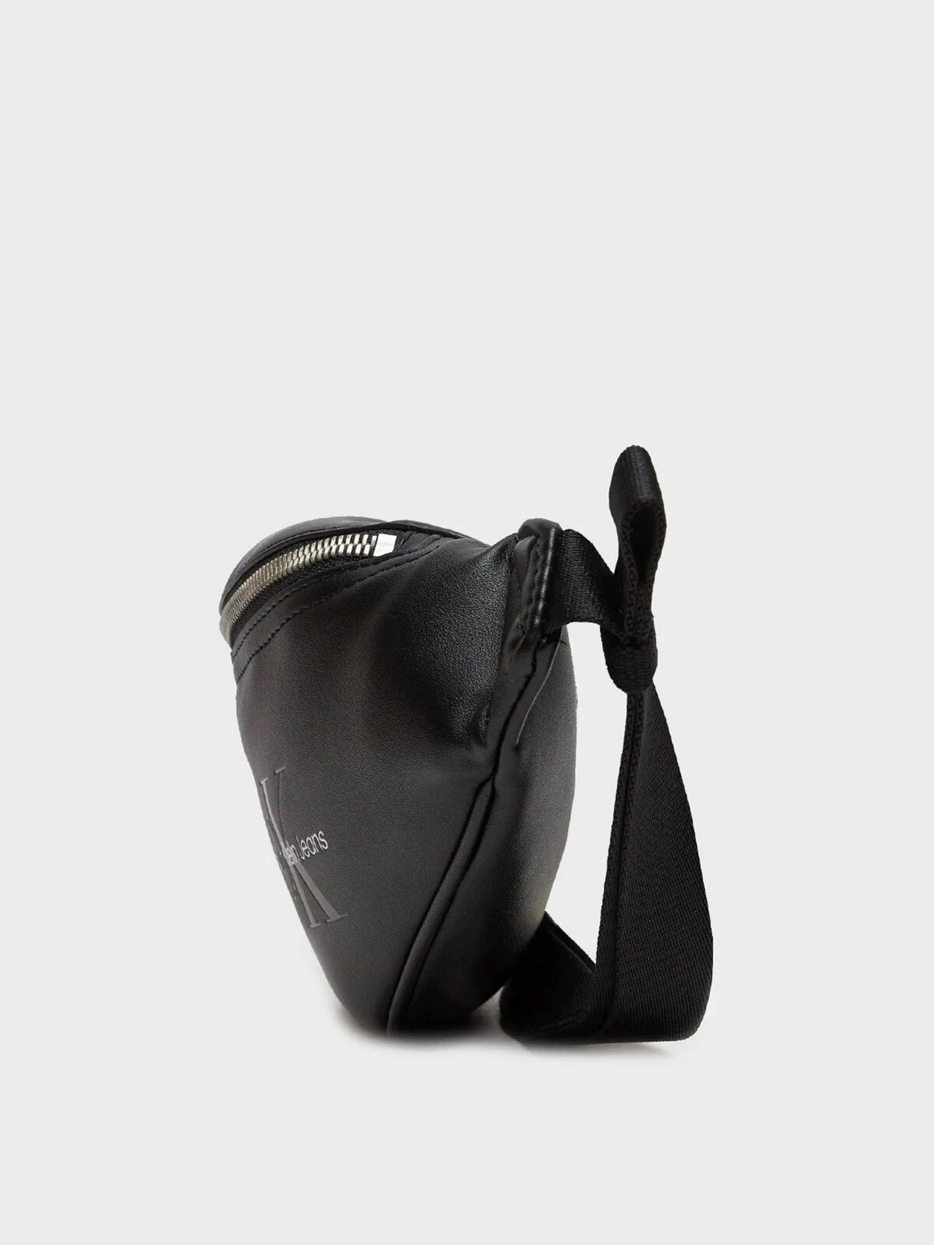 Сумки Calvin Klein Monogram Soft Waistbag38 модель K50K512029-BEH Сумки Calvin Klein Monogram Soft Waistbag38 модель K50K512029-BEH Фото