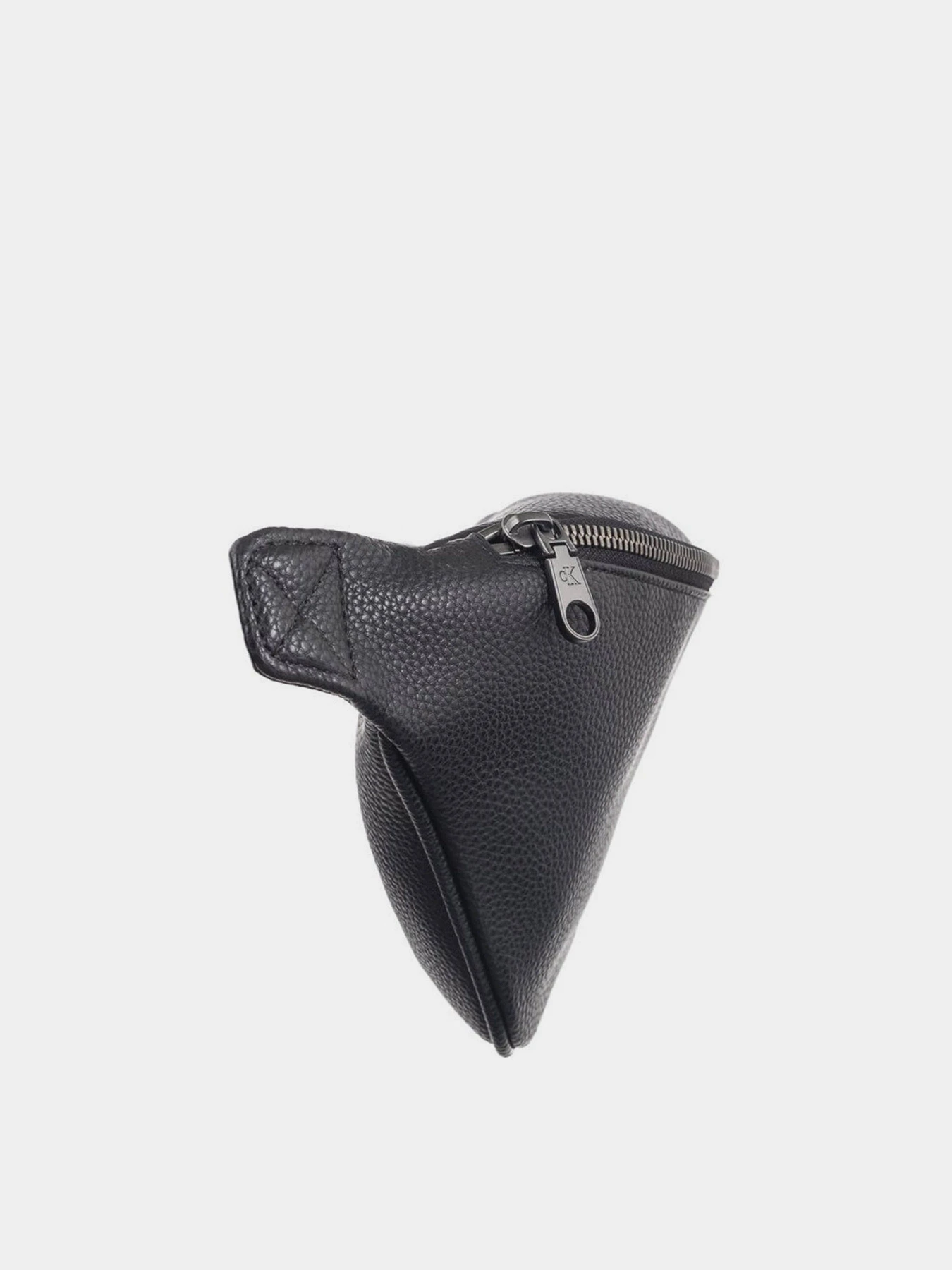 Сумки Calvin Klein Ultralight Waistbag38 модель K50K512558-BEH Сумки Calvin Klein Ultralight Waistbag38 модель K50K512558-BEH Фото