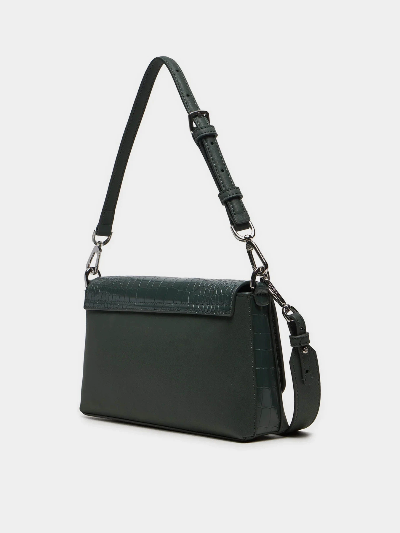 Сумки Calvin Klein Ck Must Shoulder модель K60K612111-LG2 Сумки Calvin Klein Ck Must Shoulder модель K60K612111-LG2 Фото