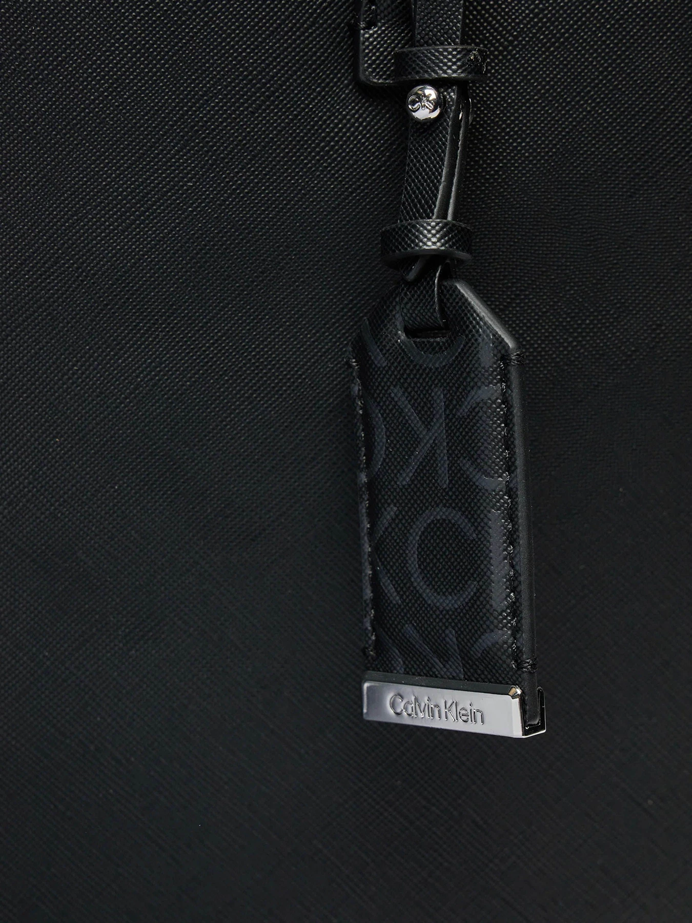 Сумки Calvin Klein Ck Must Medium модель K60K612547-0GM Фото