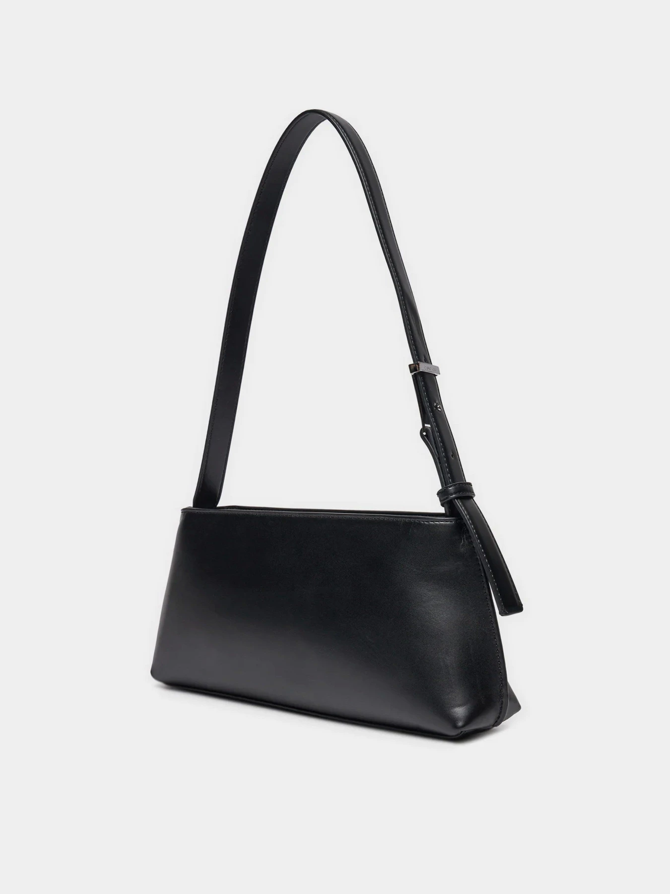 Сумки Calvin Klein Embossed Logo модель K60K612550-BEH Сумки Calvin Klein Embossed Logo модель K60K612550-BEH Фото