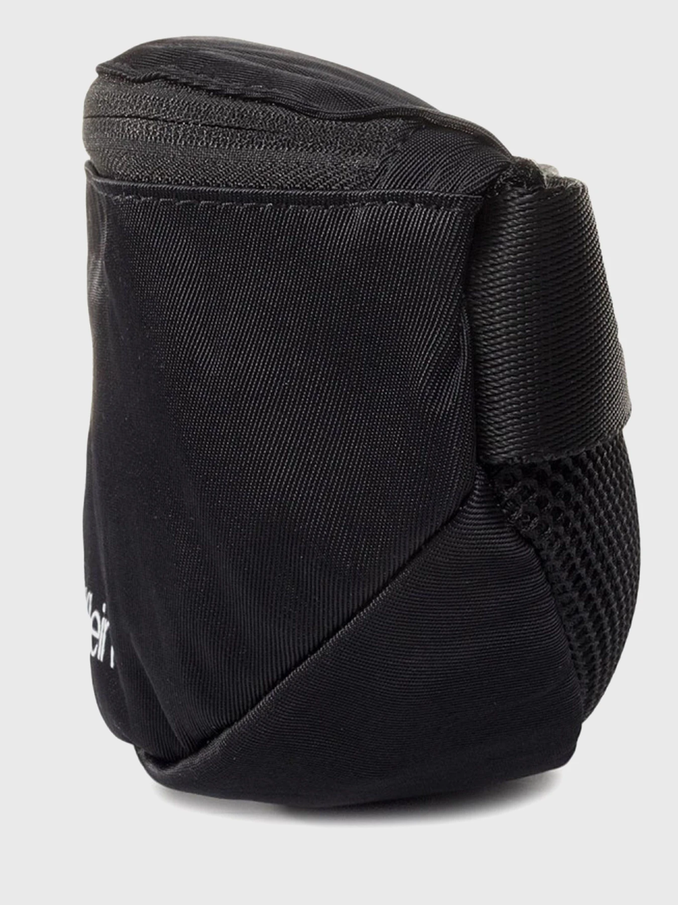 Сумки Calvin Klein модель K50K505660_BDS0 Фото