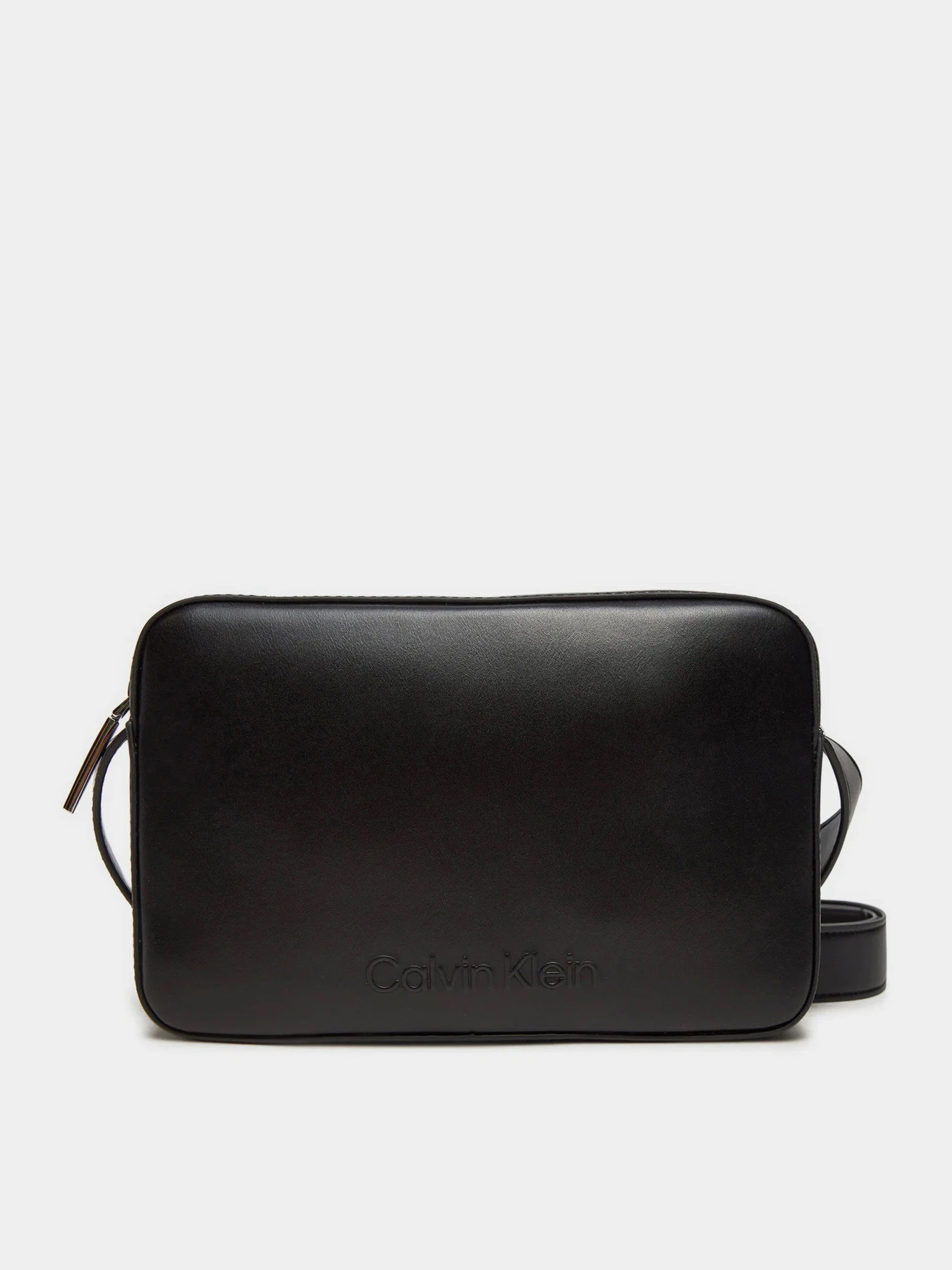 Сумки Calvin Klein Embossed Logo Camera модель K60K612555-BEH Сумки Calvin Klein Embossed Logo Camera модель K60K612555-BEH Фото