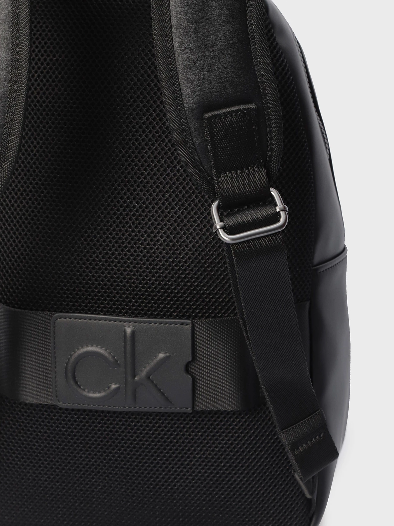 Рюкзаки Calvin Klein модель K50K505675_BAX0 Рюкзаки Calvin Klein модель K50K505675_BAX0 Фото