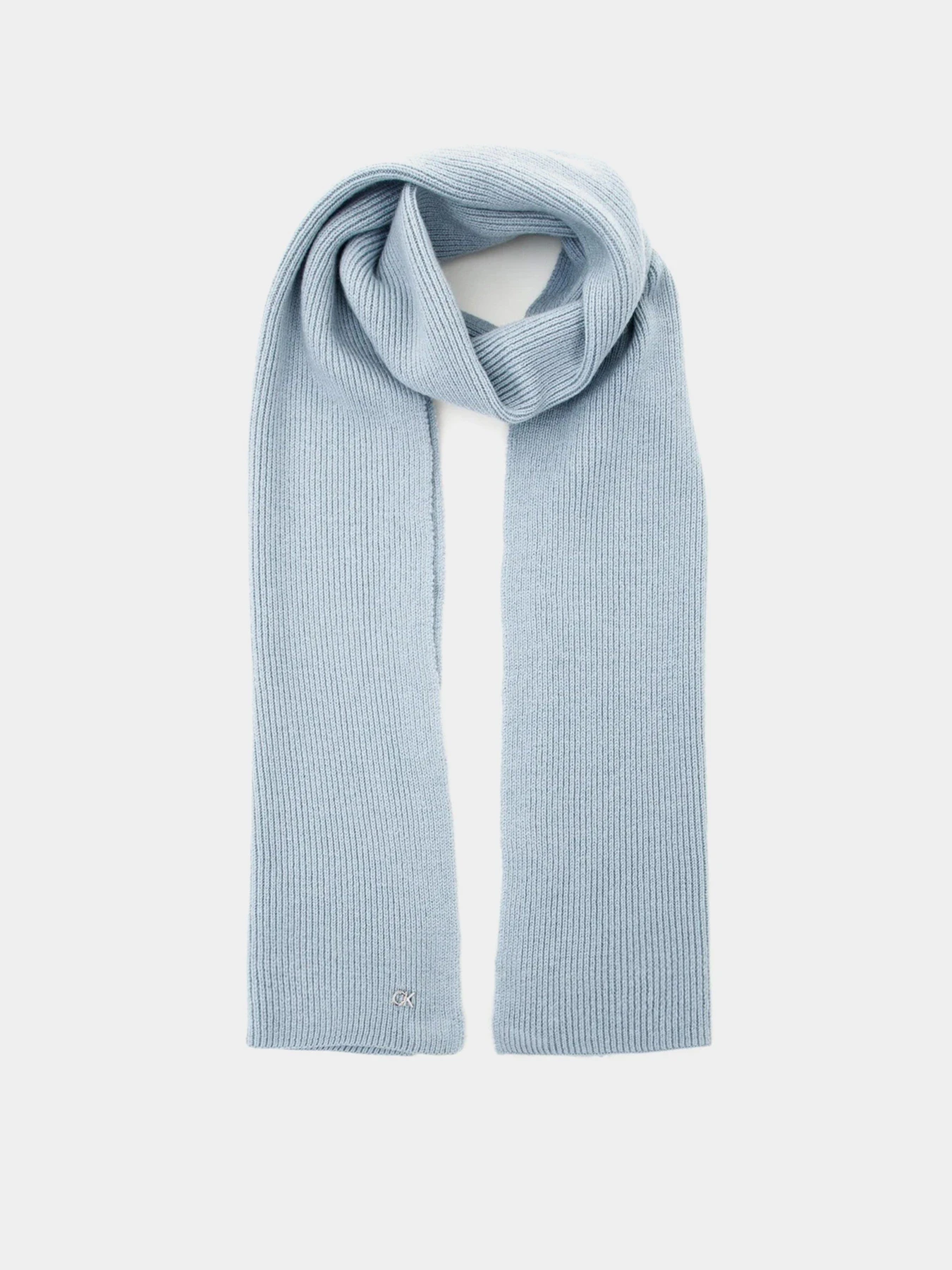 Шарфы и платки Calvin Klein Chunky модель K60K612603-DBR Шарфы и платки Calvin Klein Chunky модель K60K612603-DBR Фото