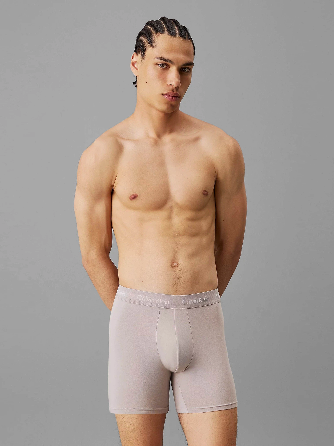 Нижнее белье Calvin Klein Underwear 3-Pack Boxers - Cotton Stretch модель 000NB1770A-QRH Фото