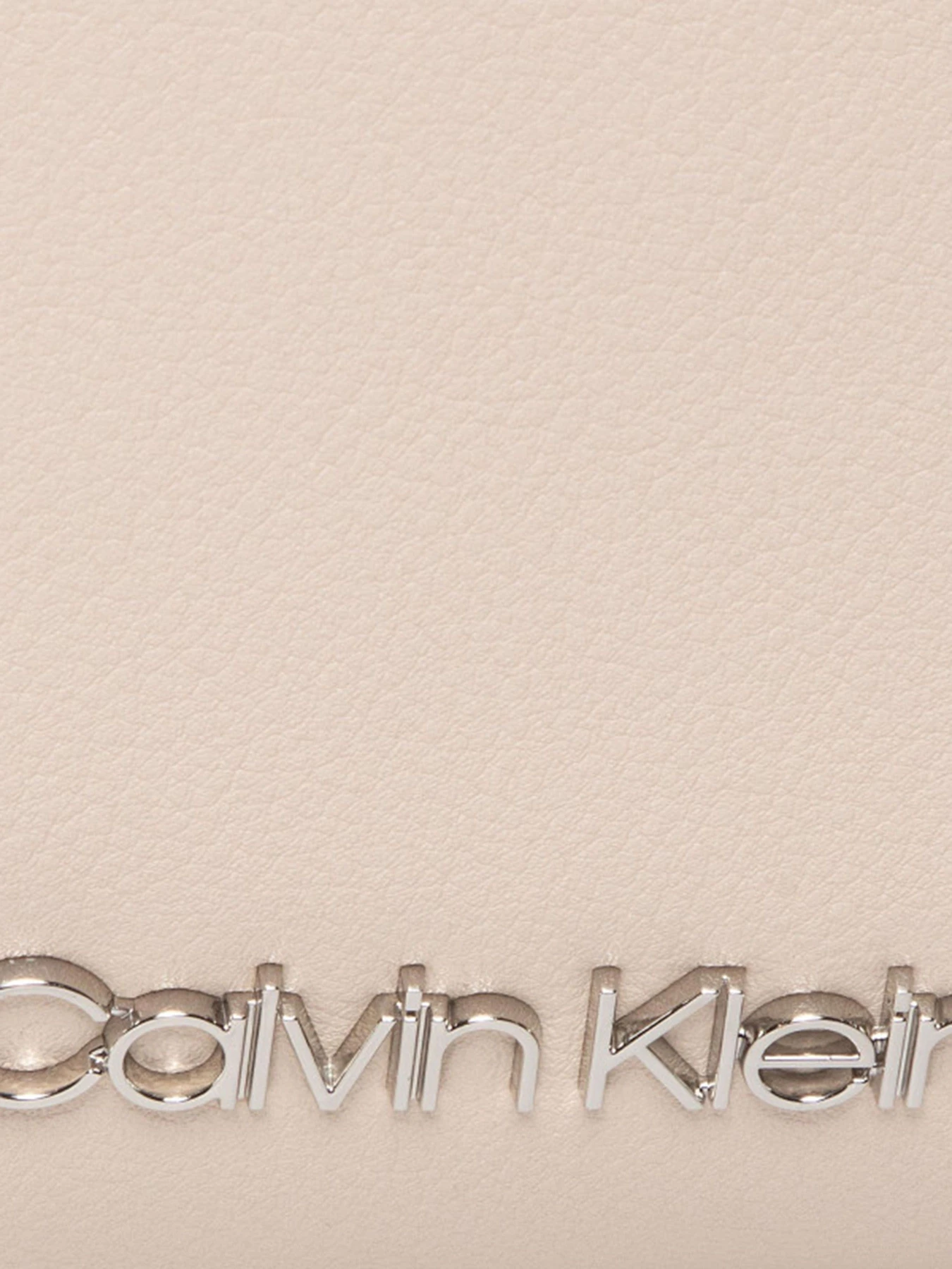Сумки Calvin Klein модель K60K606664_VHB0 Сумки Calvin Klein модель K60K606664_VHB0 Фото