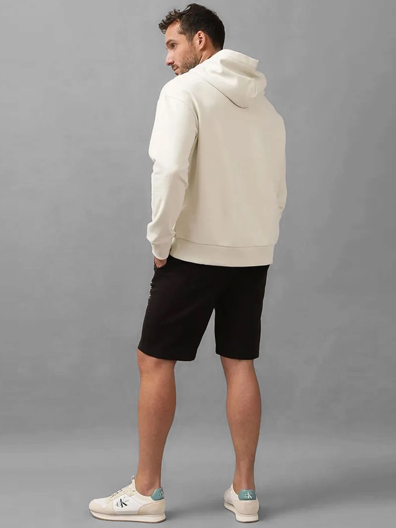 Худі та світшоти Calvin Klein модель K10K112748-CGA Худі та світшоти Calvin Klein модель K10K112748-CGA Фото