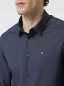 Рубашки Calvin Klein Stretch Poplin Slim модель K10K110856-PPK Фото
