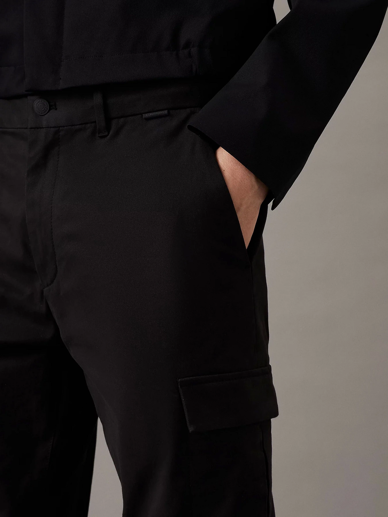 Штани Calvin Klein Tapered Twill модель K10K113017-BEH Фото