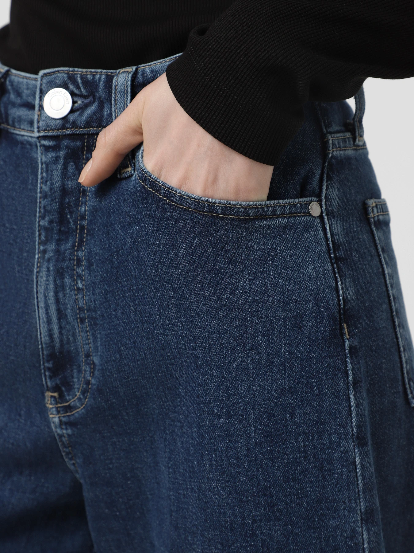 Джинси Calvin Klein модель K20K207267-1A4 Джинси Calvin Klein модель K20K207267-1A4 Фото