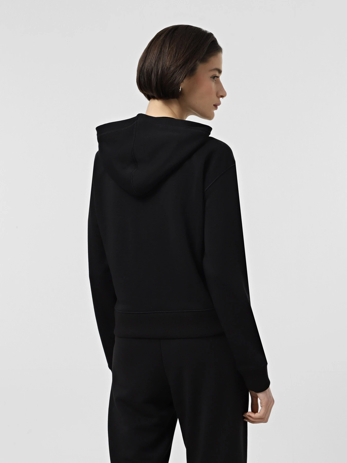 Худи и свитшоты Calvin Klein Essentials модель 00GWF4W303-BAE Фото