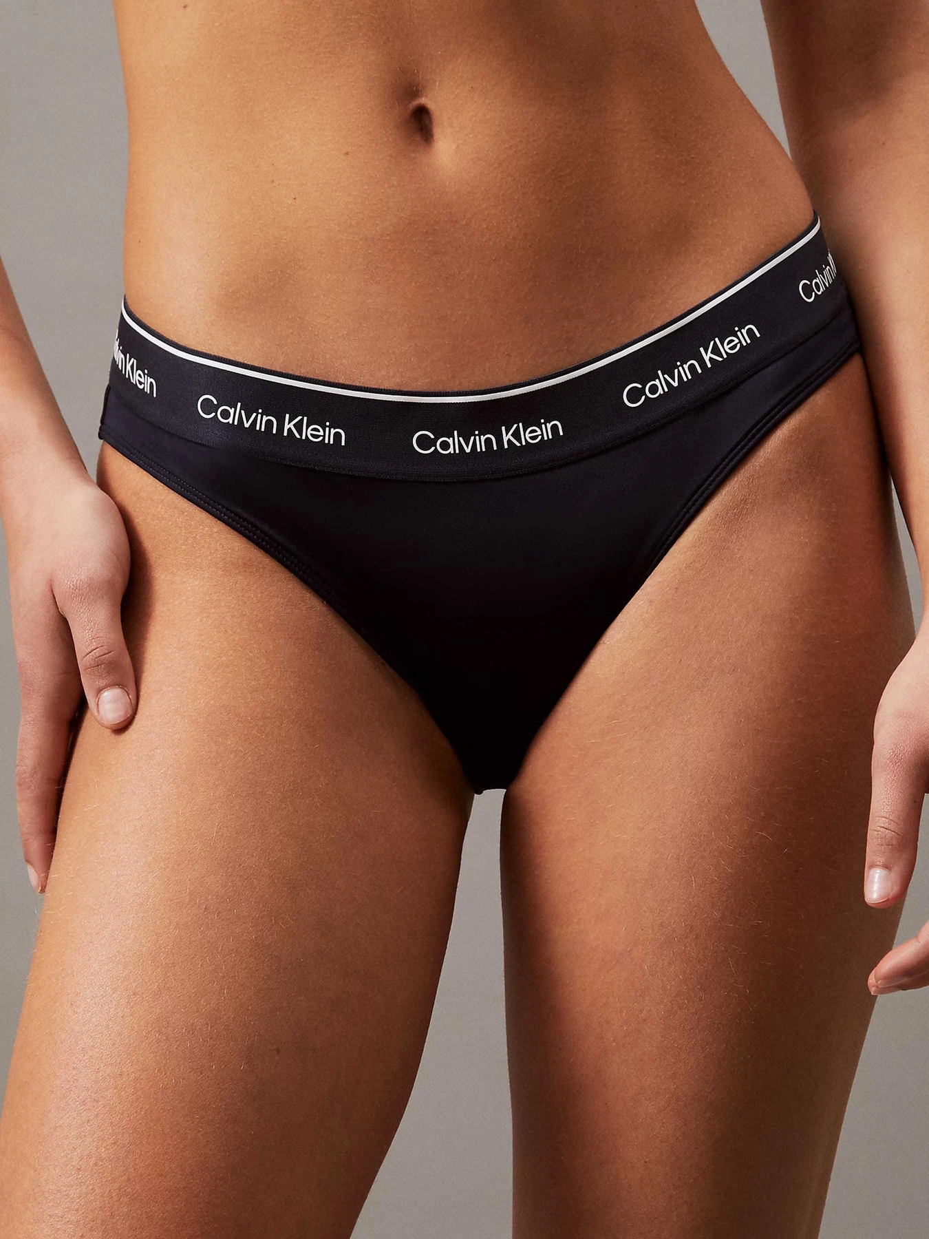 Одежда для пляжа Calvin Klein Underwear модель KW0KW02428-CEF Одежда для пляжа Calvin Klein Underwear модель KW0KW02428-CEF Фото
