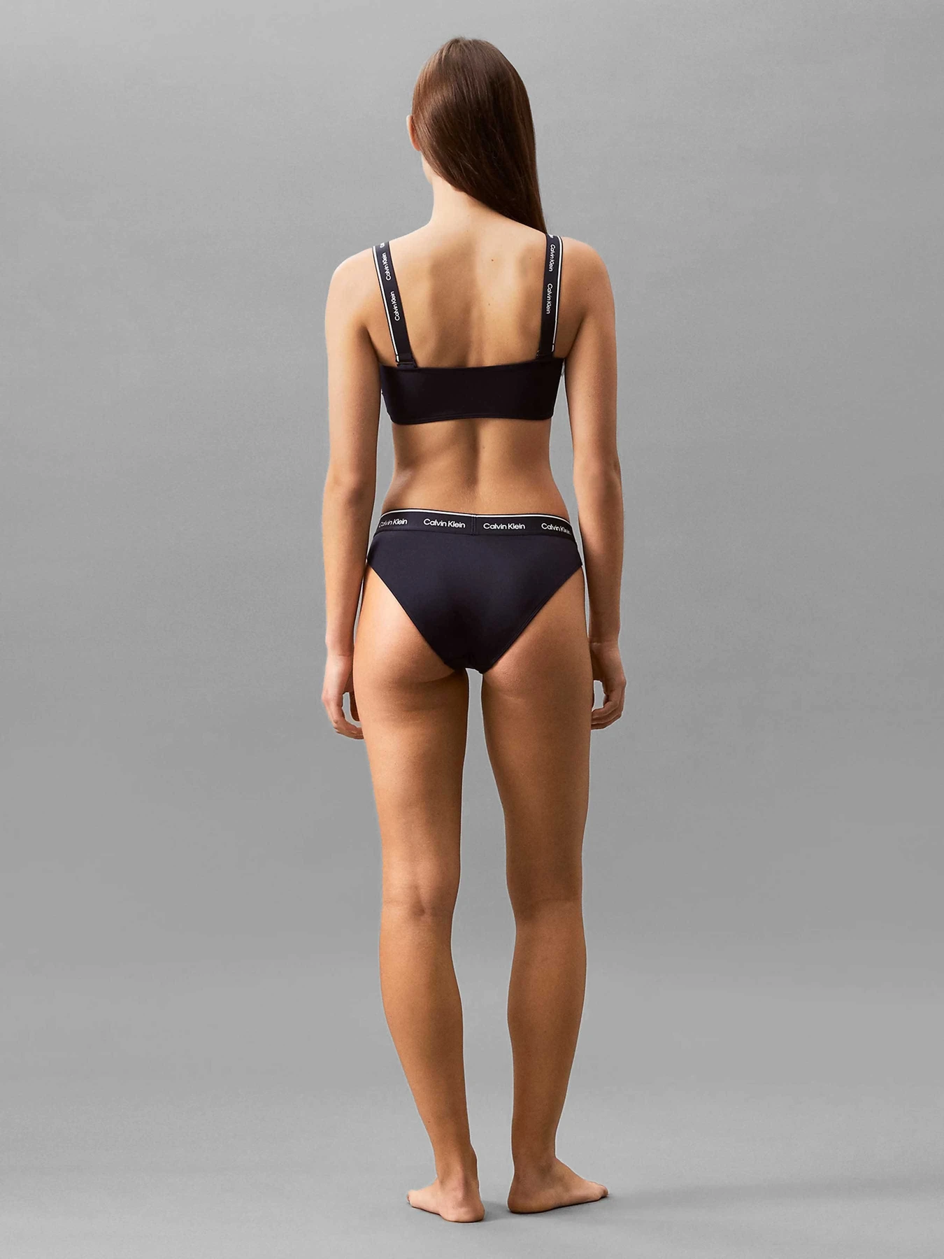 Одежда для пляжа Calvin Klein Underwear модель KW0KW02428-CEF Одежда для пляжа Calvin Klein Underwear модель KW0KW02428-CEF Фото