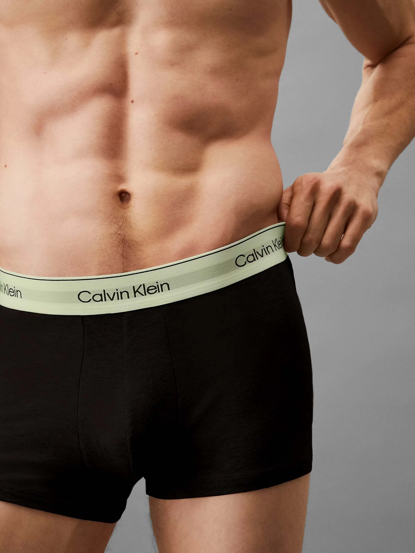 Нижнее белье Calvin Klein Underwear модель LV00NB4392-VRB Нижнее белье Calvin Klein Underwear модель LV00NB4392-VRB Фото
