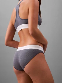 Нижнее белье Calvin Klein Underwear модель LV00QF8022-FCG Фото