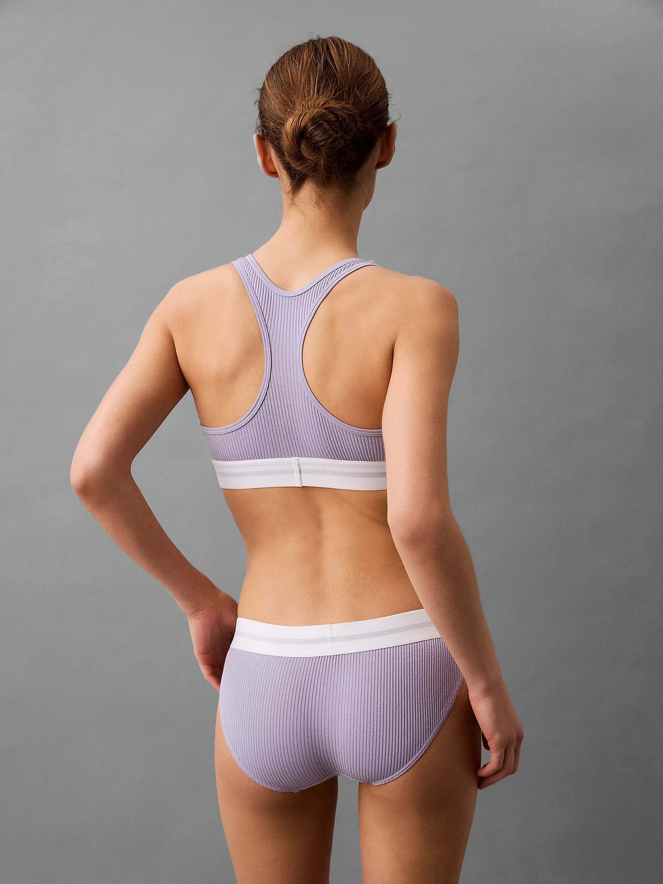 Нижнее белье Calvin Klein Underwear модель LV00QF8022-WBN Нижнее белье Calvin Klein Underwear модель LV00QF8022-WBN Фото