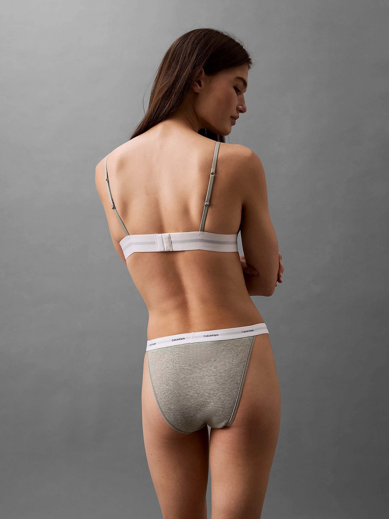 Нижнее белье Calvin Klein Underwear модель LV00QF8248-P7A Нижнее белье Calvin Klein Underwear модель LV00QF8248-P7A Фото