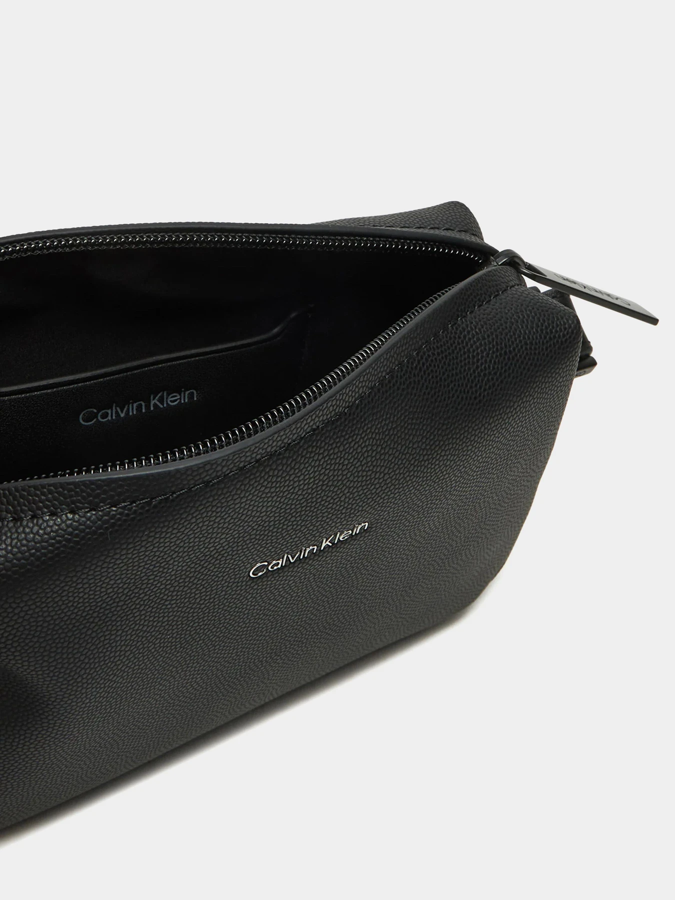 Сумки Calvin Klein модель K50K512761-BEH Сумки Calvin Klein модель K50K512761-BEH Фото