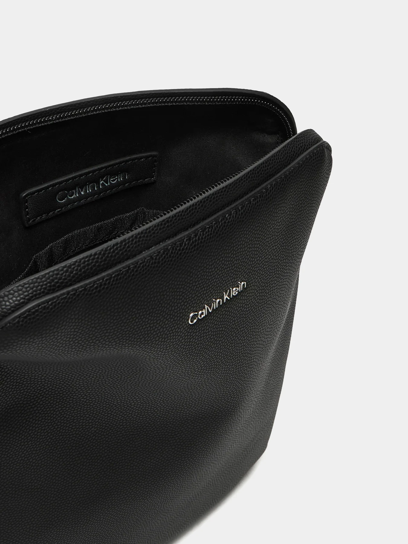 Сумки Calvin Klein модель K50K512767-BEH Сумки Calvin Klein модель K50K512767-BEH Фото