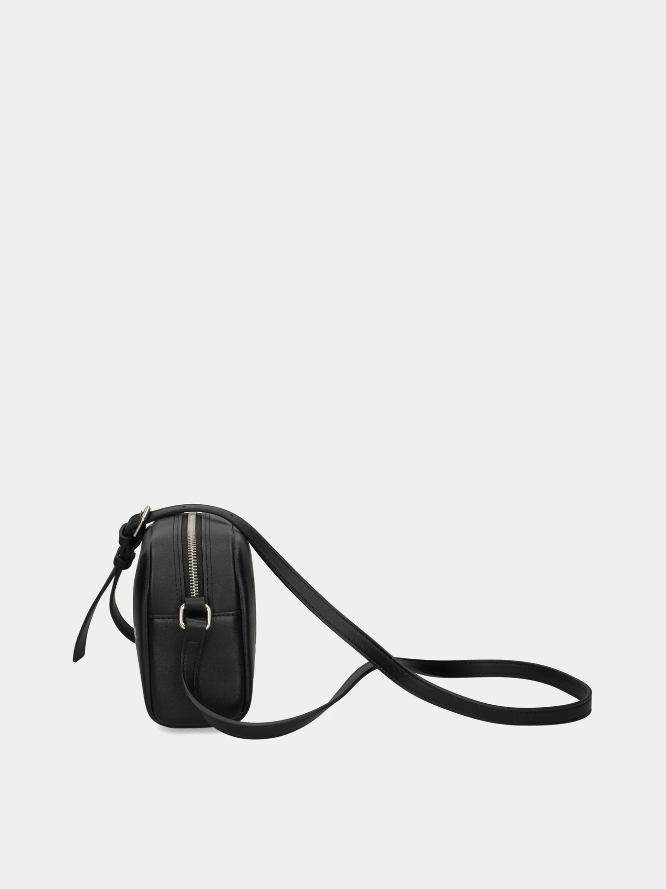 Сумки Calvin Klein модель K60K612220-01R Сумки Calvin Klein модель K60K612220-01R Фото