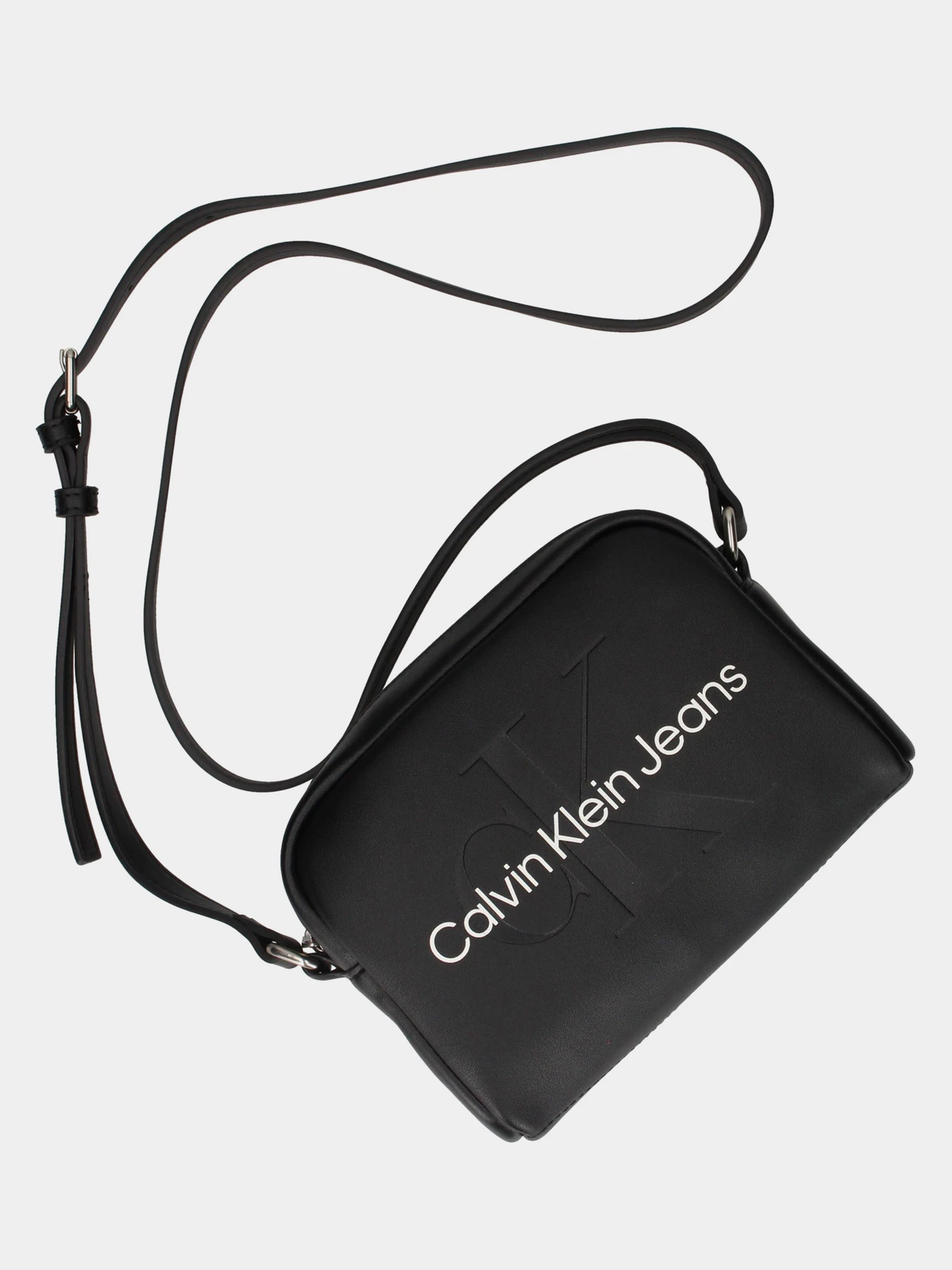 Сумки Calvin Klein модель K60K612220-01R Сумки Calvin Klein модель K60K612220-01R Фото