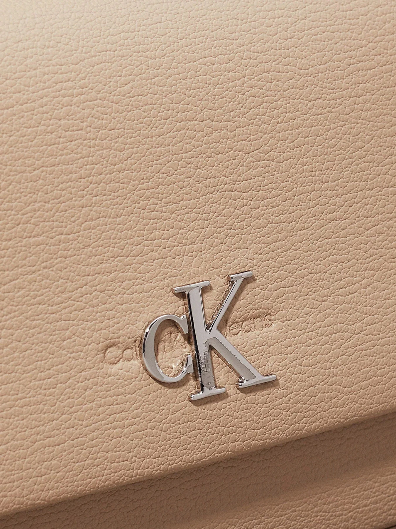 Сумки Calvin Klein модель K60K613048-PBF Сумки Calvin Klein модель K60K613048-PBF Фото