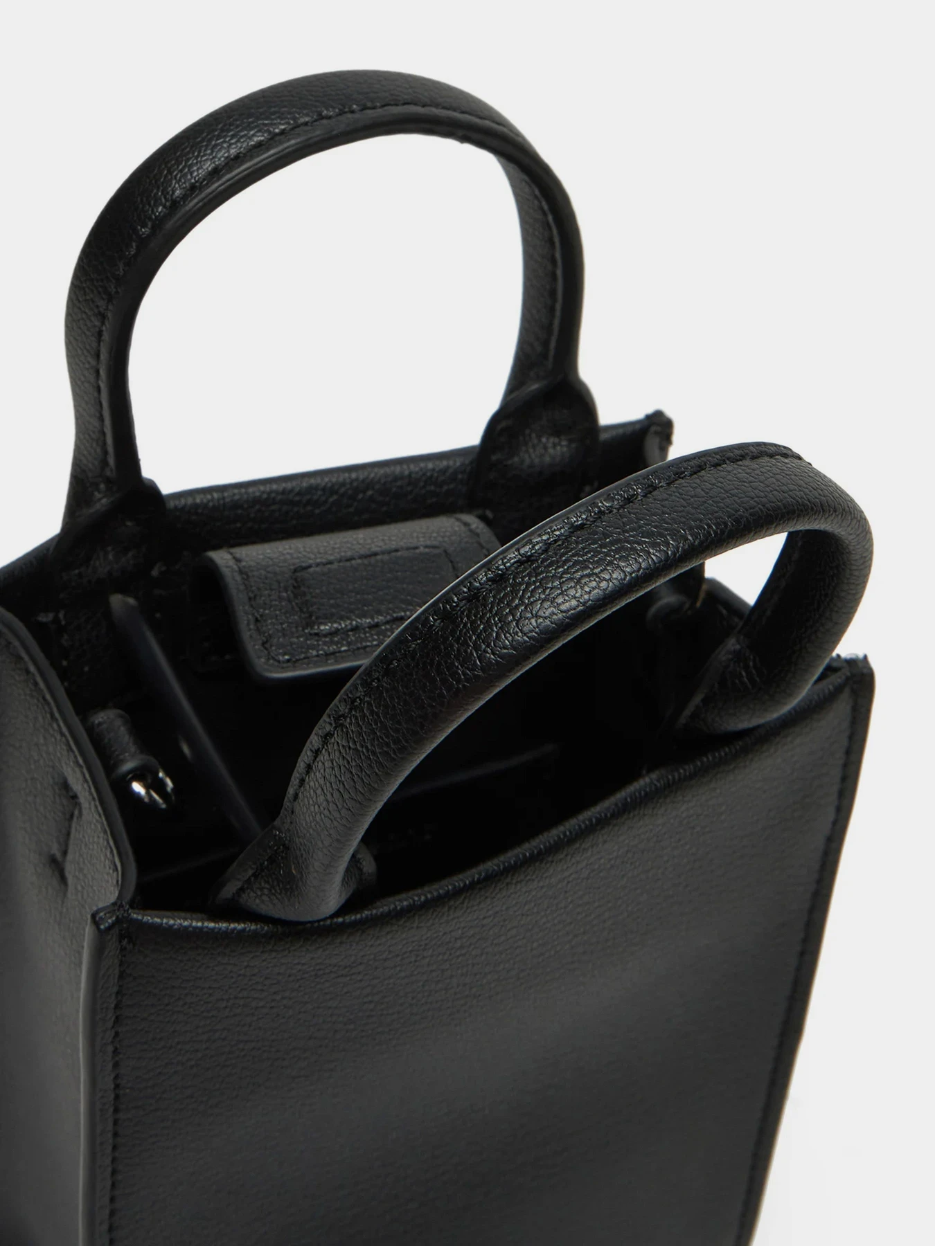 Сумки Calvin Klein модель K60K613050-BEH Фото
