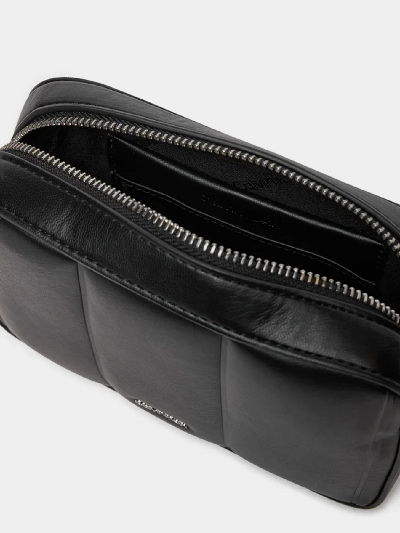Сумки Calvin Klein модель K60K613076-BEH Фото
