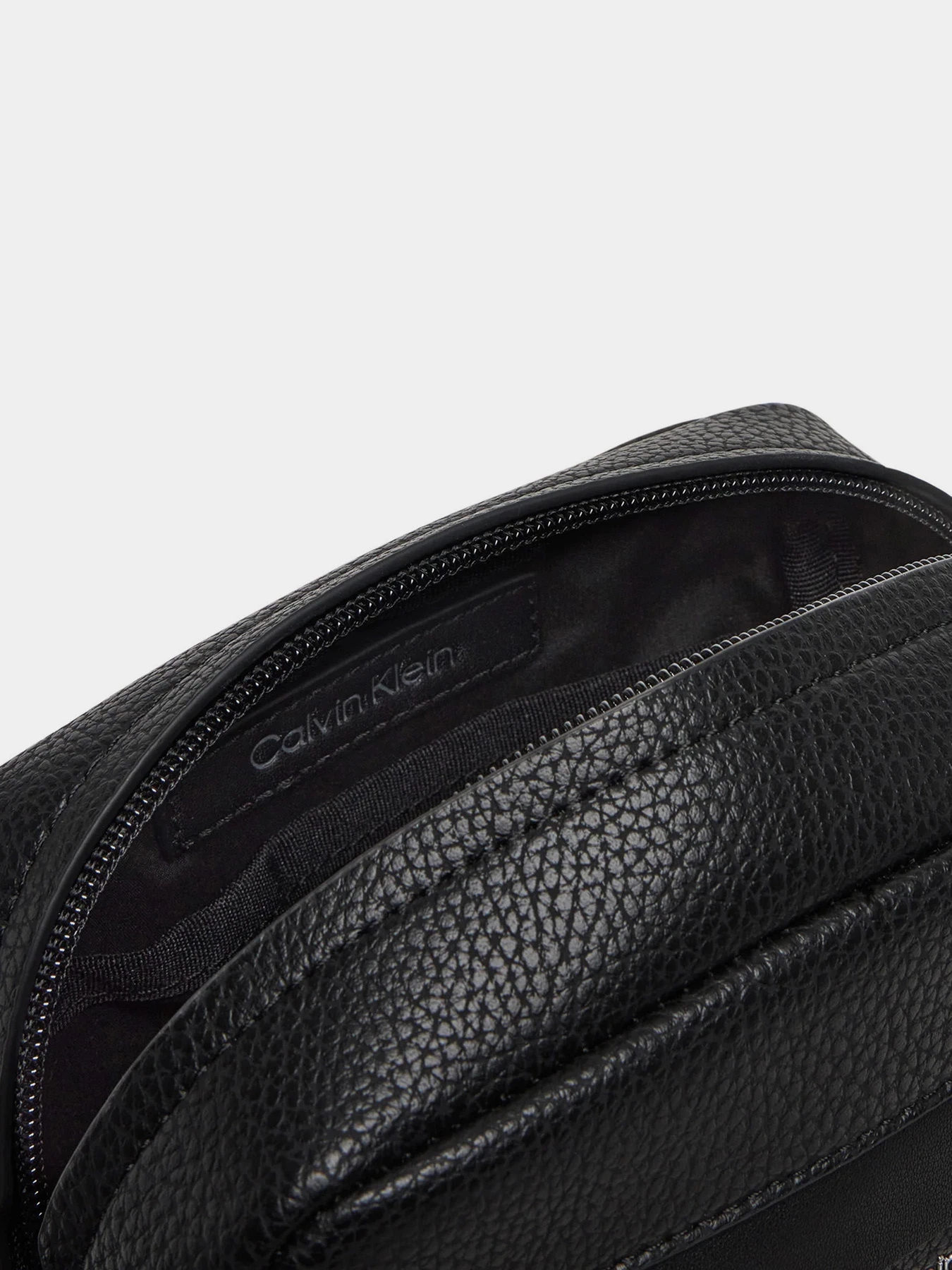 Сумки Calvin Klein модель K50K512882-BEH Фото
