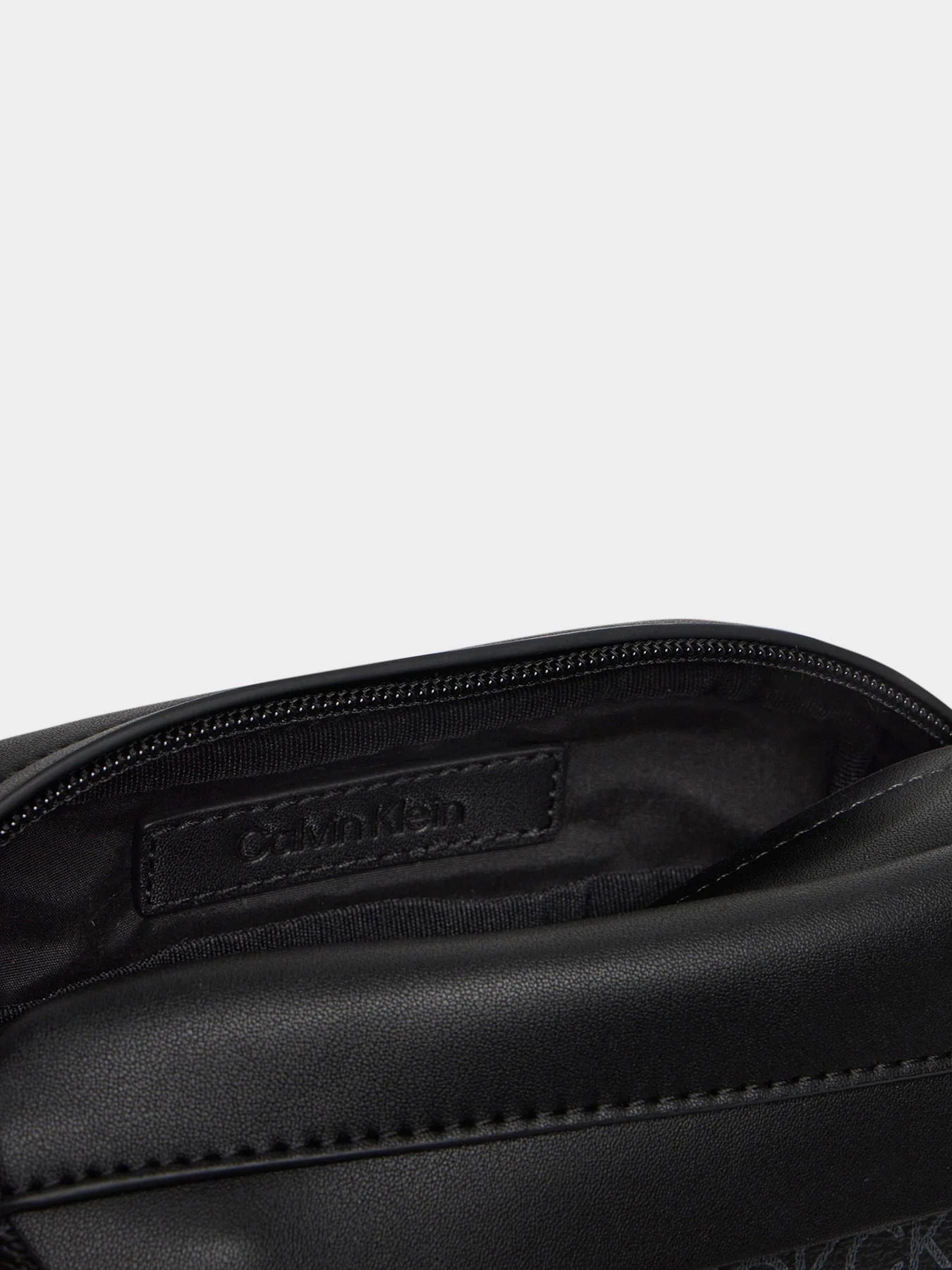 Сумки Calvin Klein модель K50K512909-0GJ Фото