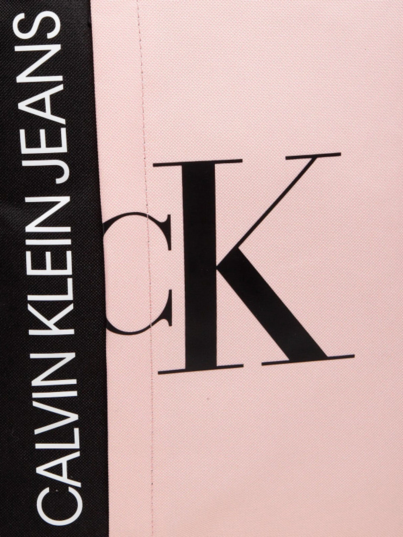 Рюкзаки Calvin Klein модель IU0IU00181-TIQ Рюкзаки Calvin Klein модель IU0IU00181-TIQ Фото